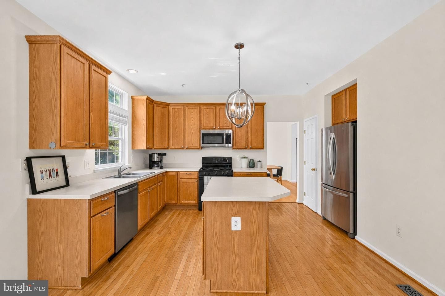 1607 Felwood Street photo 6