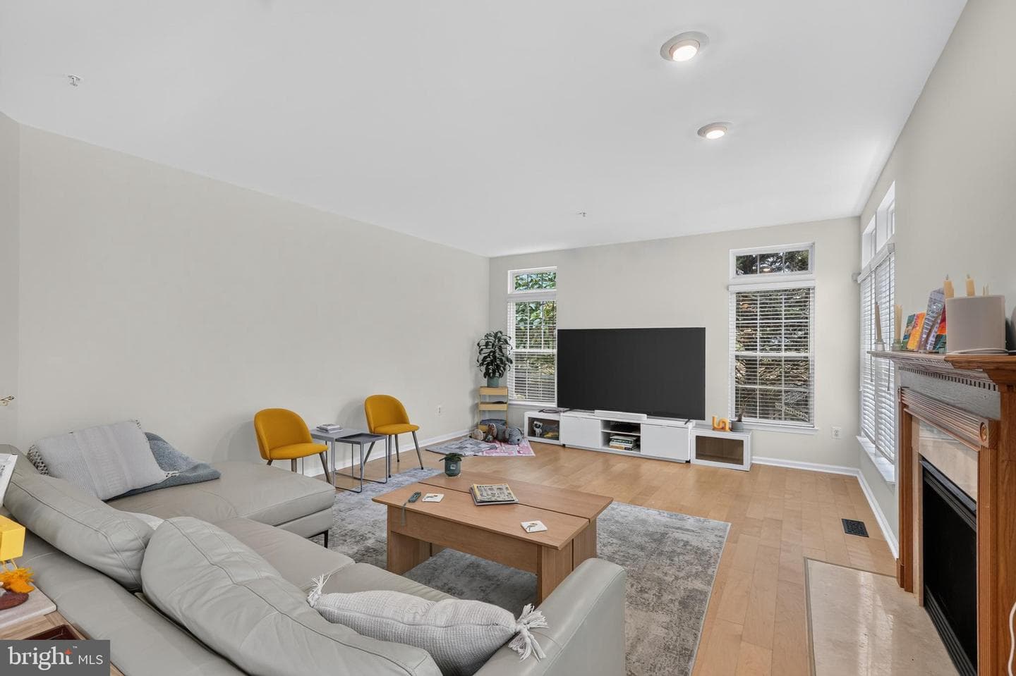 1607 Felwood Street photo 9
