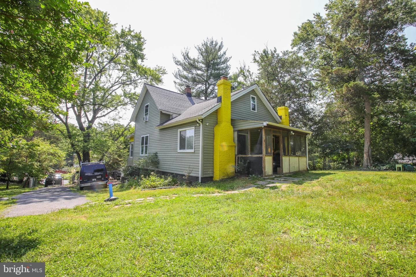 5006 38th Avenue photo 3