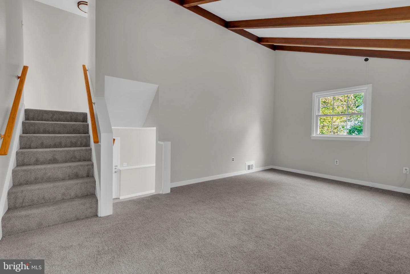 415 Winslow Road photo 22