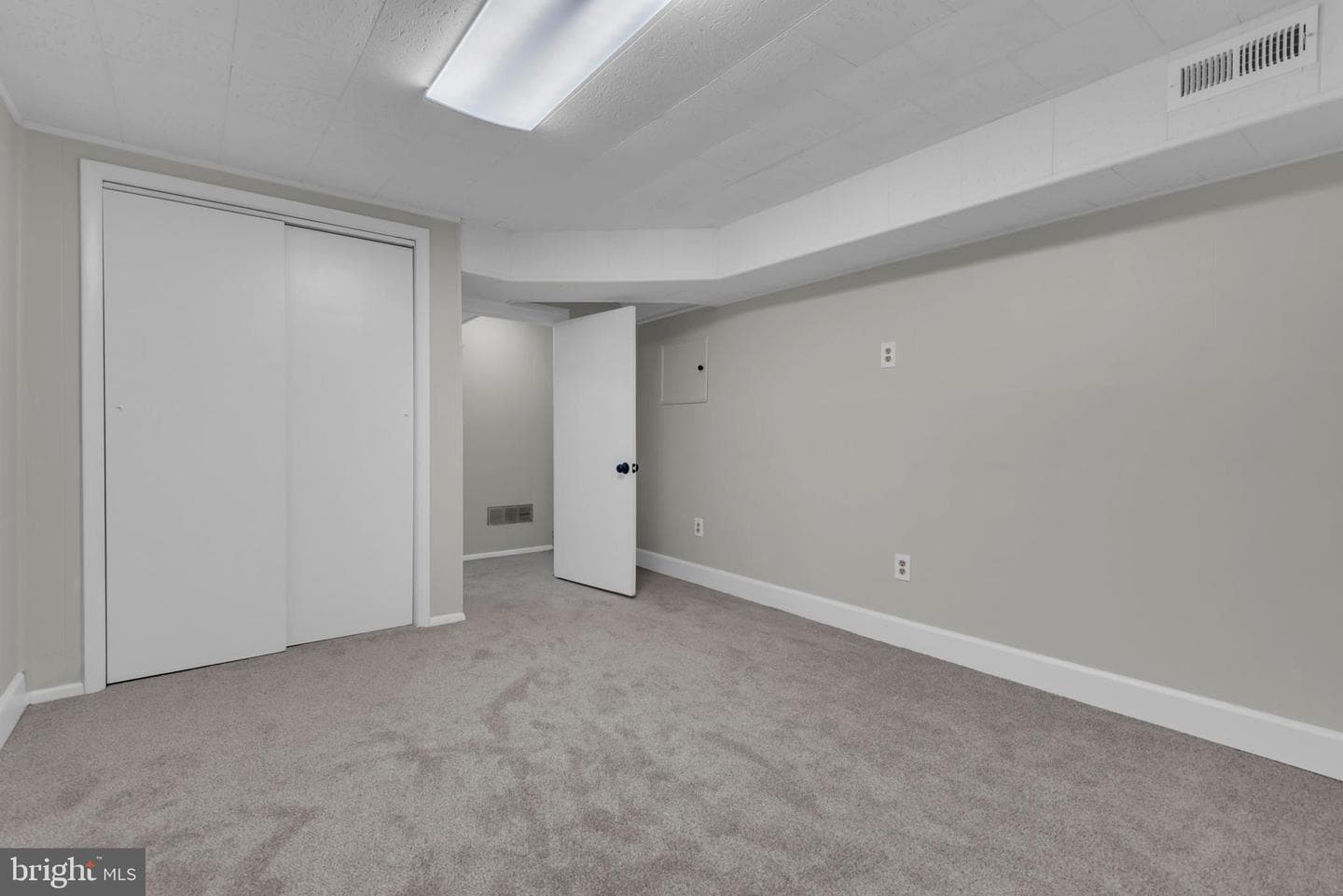415 Winslow Road photo 34