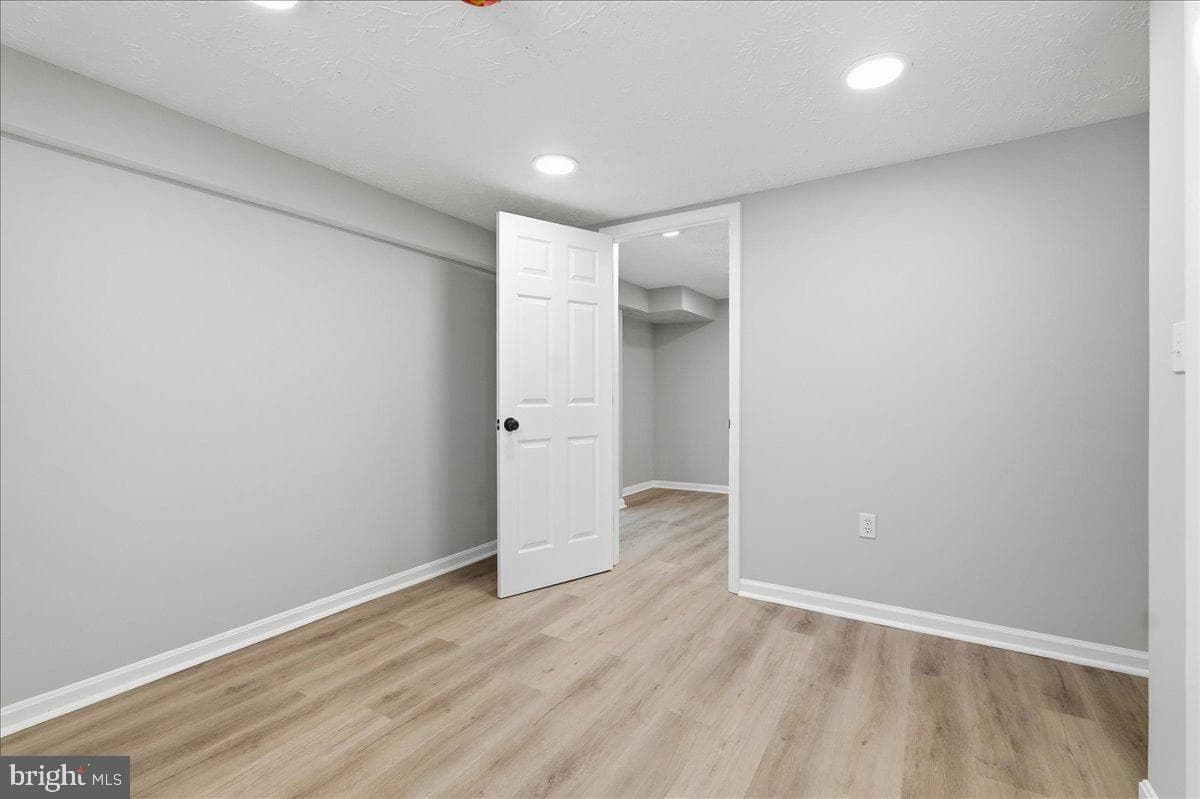 3012 Lumar Drive photo 22