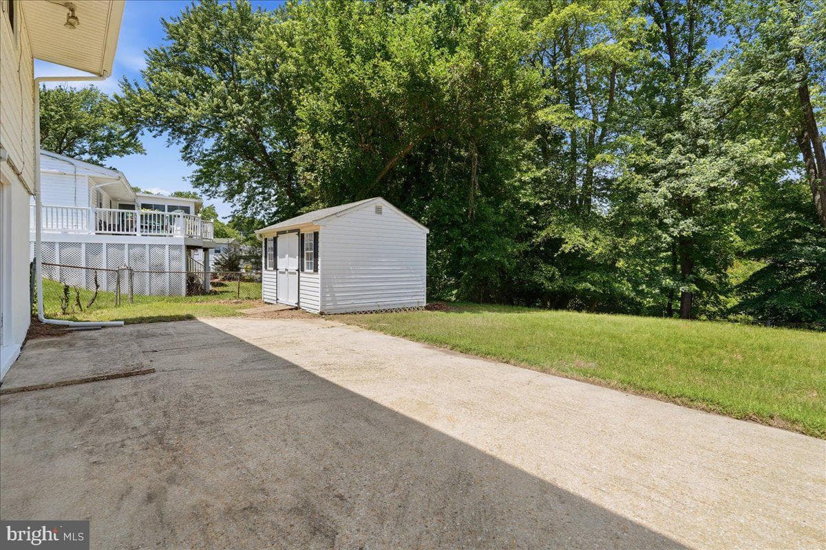 3012 Lumar Drive photo 28