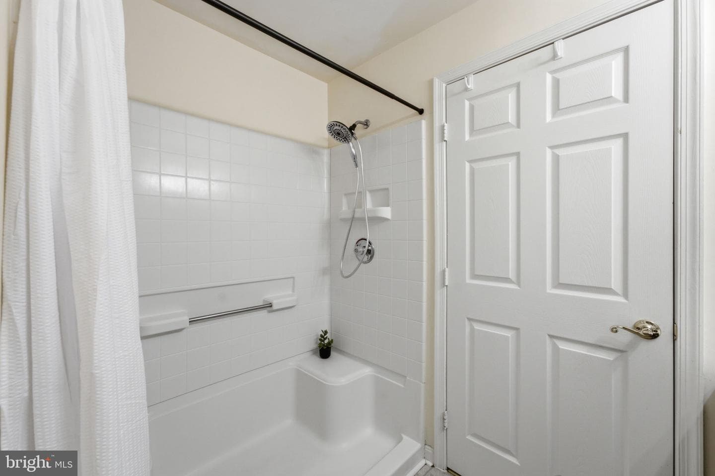 6510 Lake Park Dr # 202 photo 33