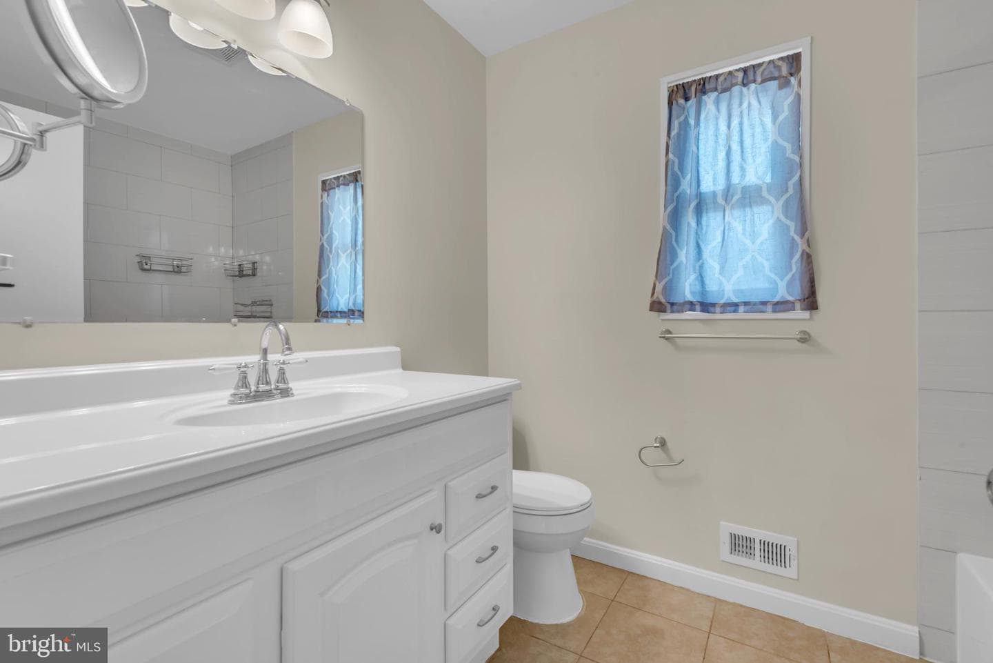 6004 Mustang Place photo 27