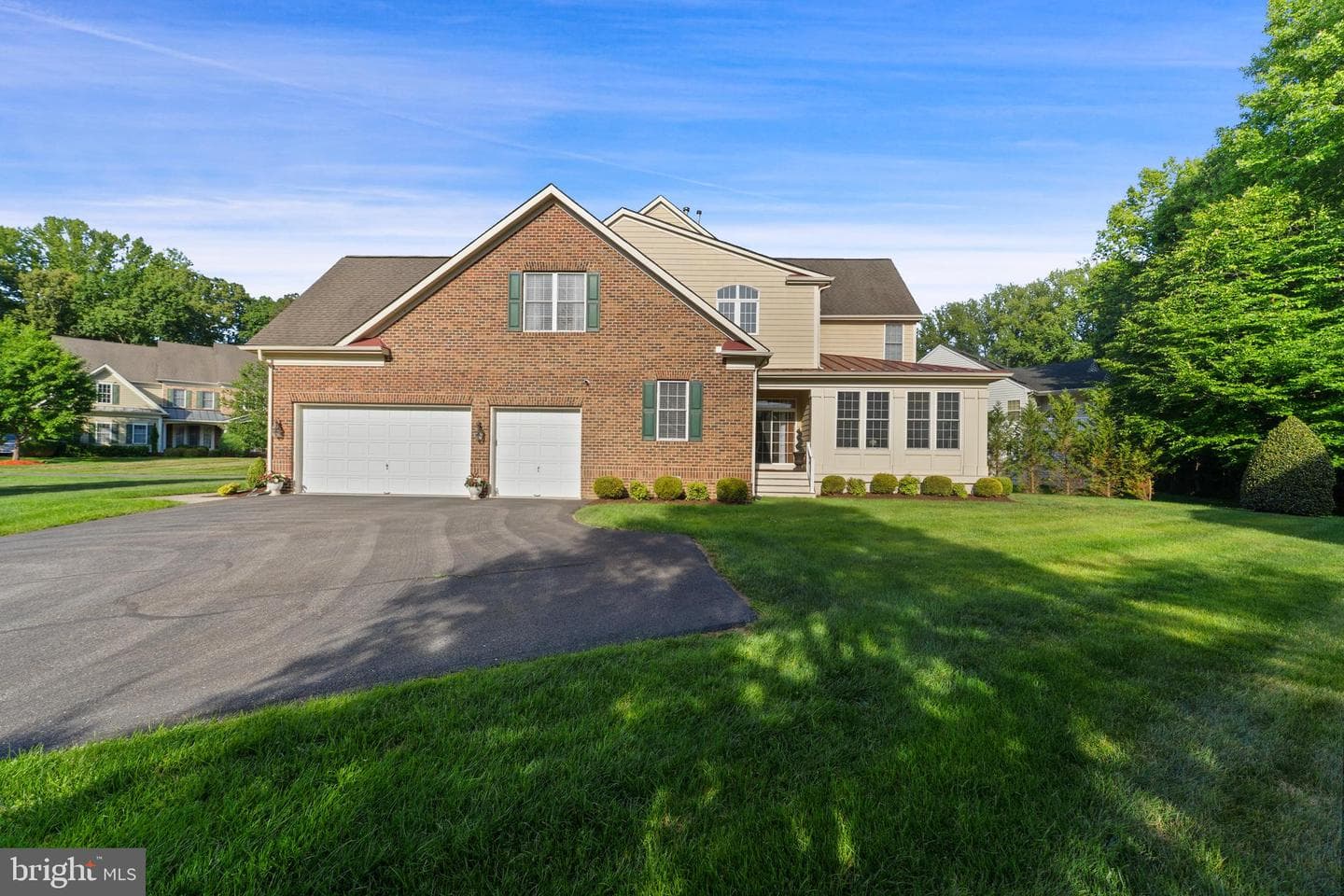 719 Coffren Place photo 4