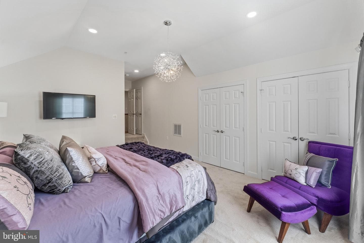 719 Coffren Place photo 62