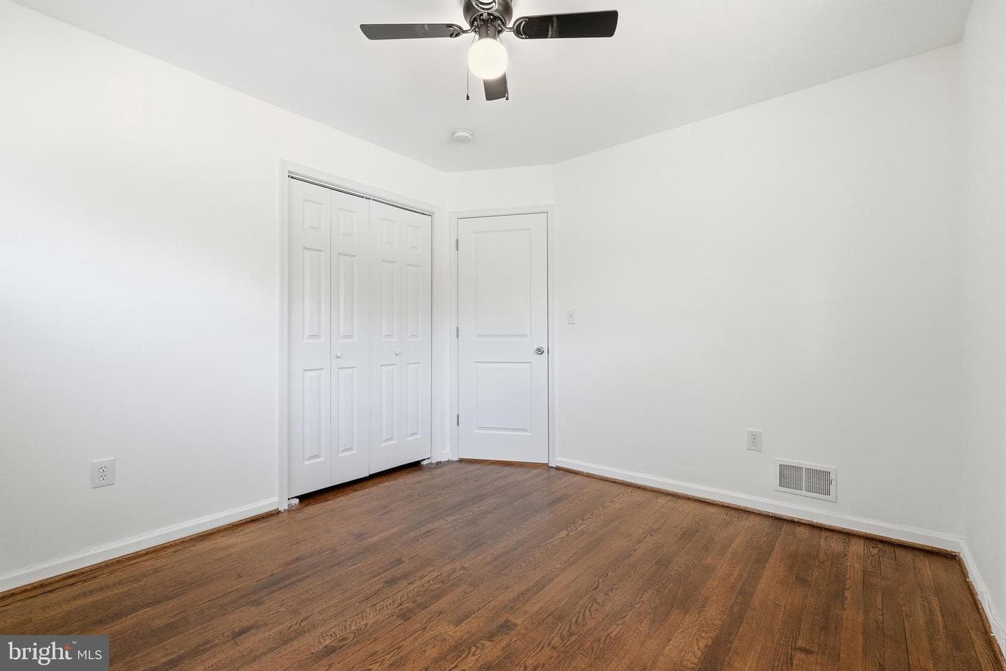2500 Ramblewood Drive photo 21