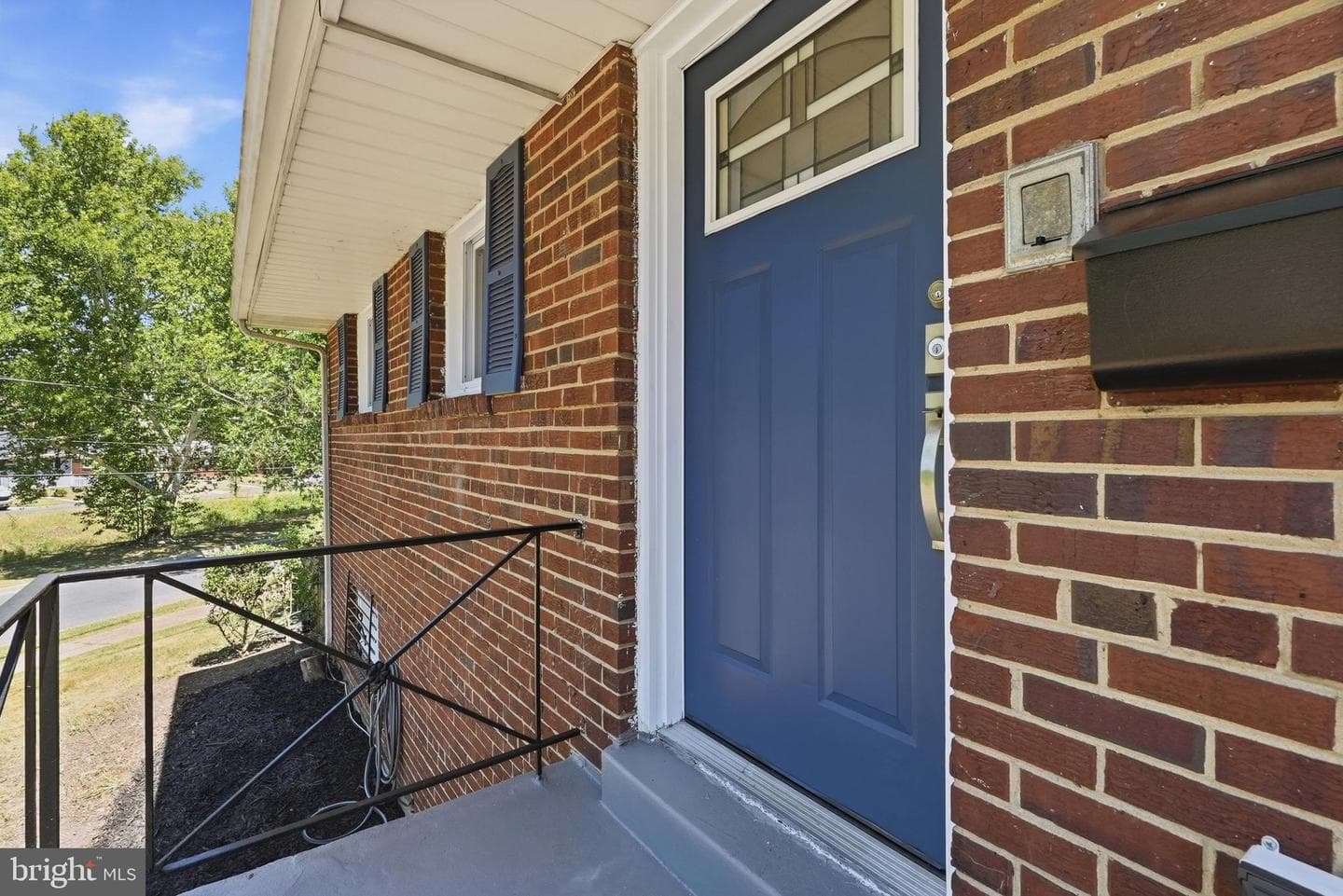 2500 Ramblewood Drive photo 6
