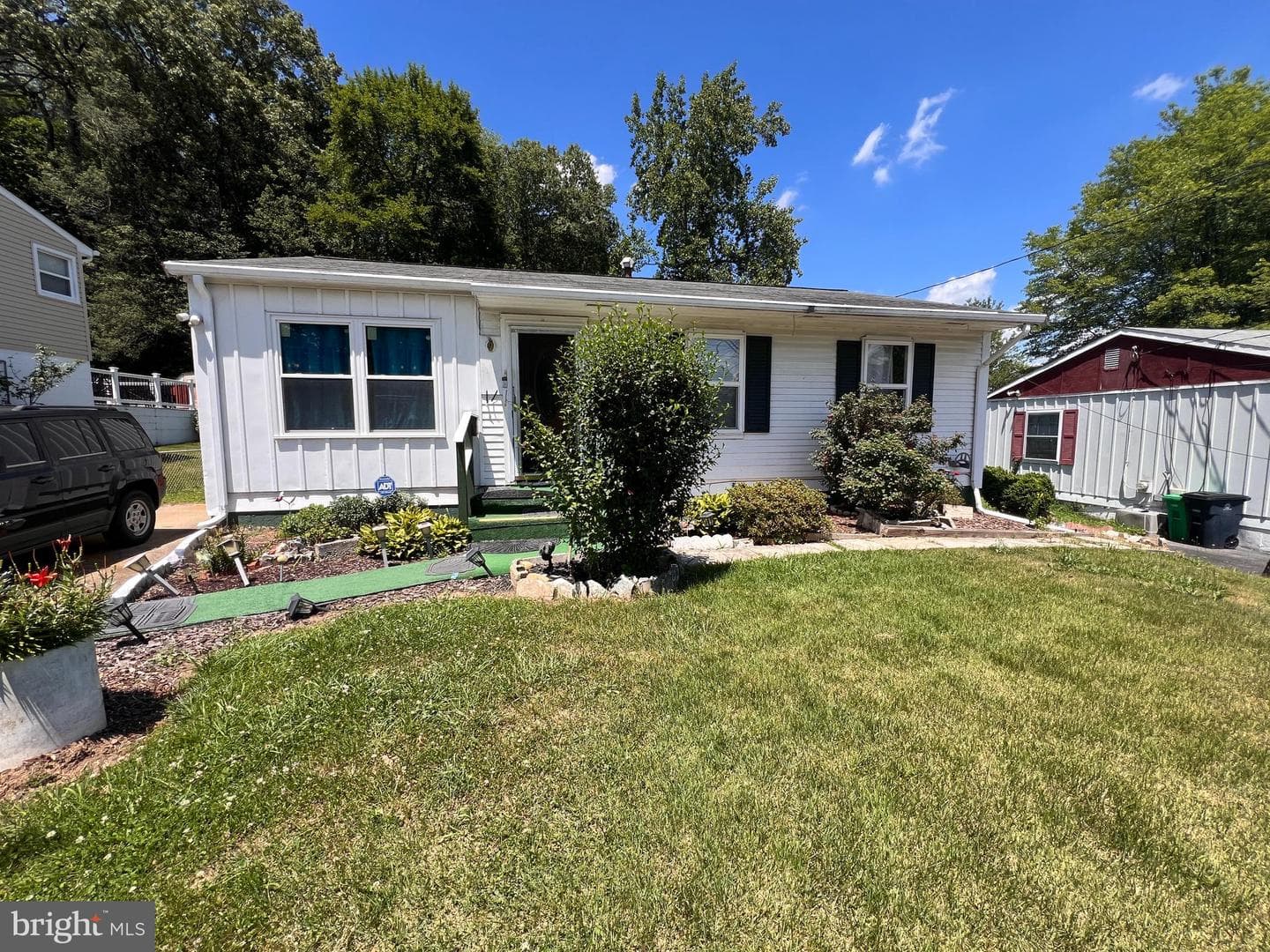 8804 Mchenry Lane photo 3