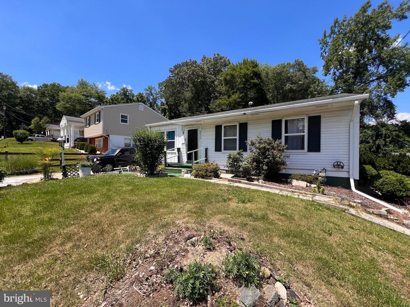 8804 Mchenry Lane photo 4