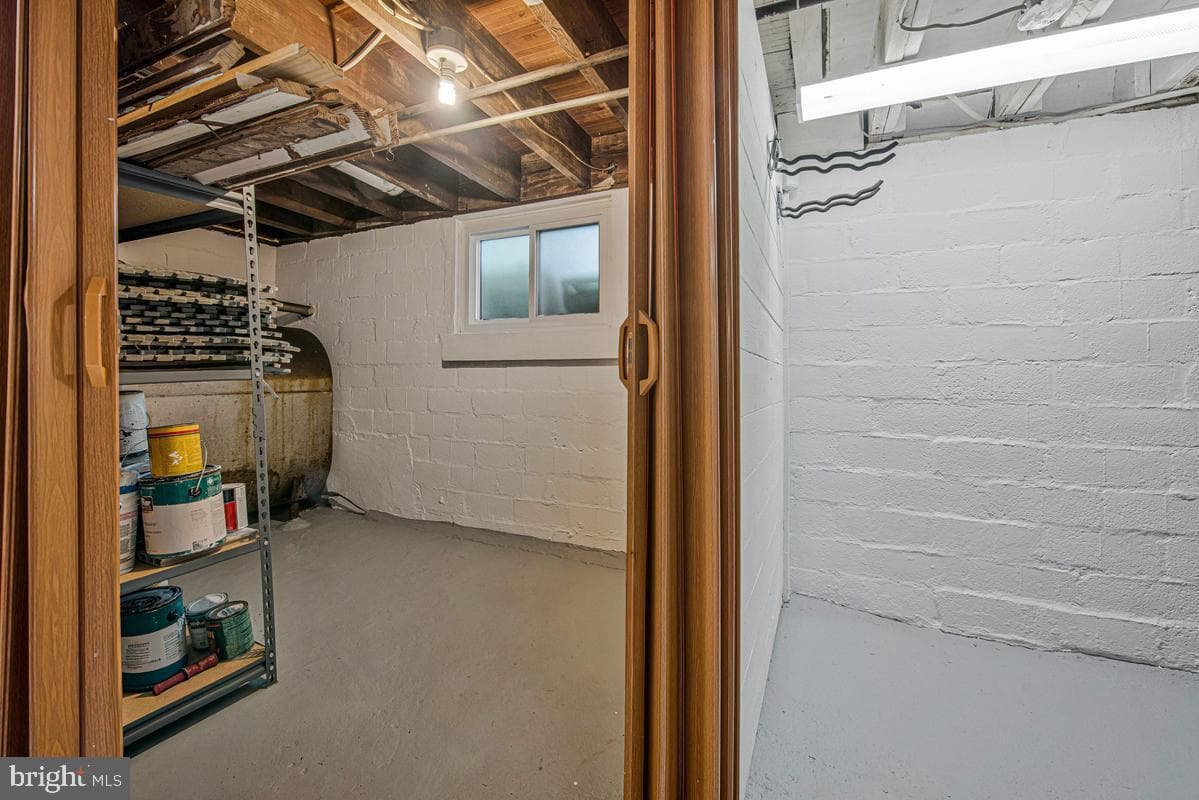 4221 Kennedy Street photo 38