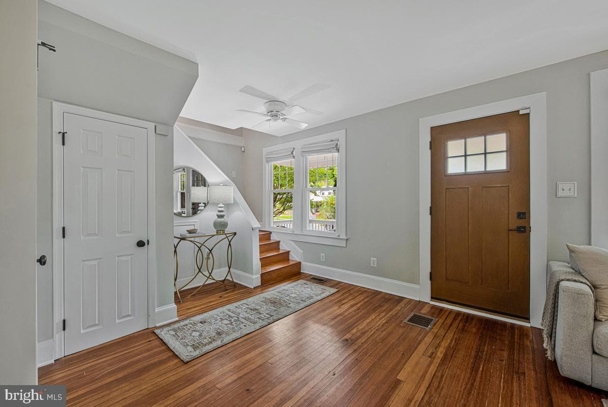 4221 Kennedy Street photo 8