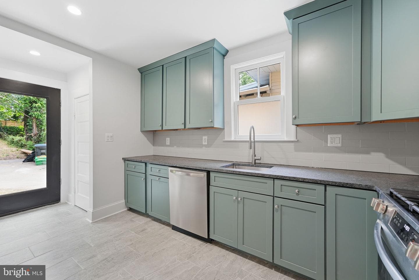 3808 33rd Street photo 16