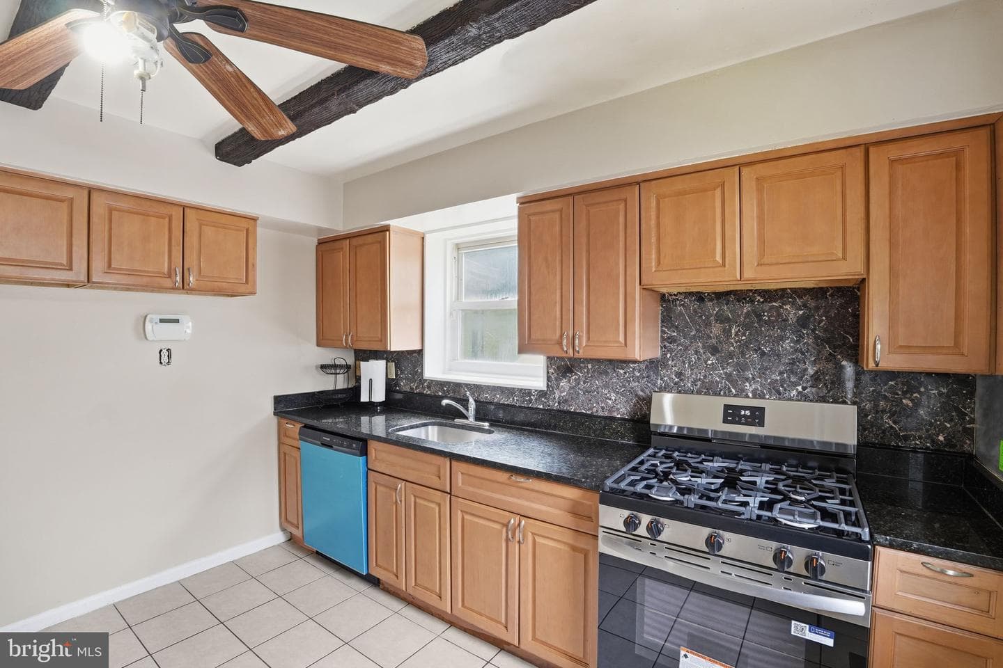 2217 Lakewood Street photo 7