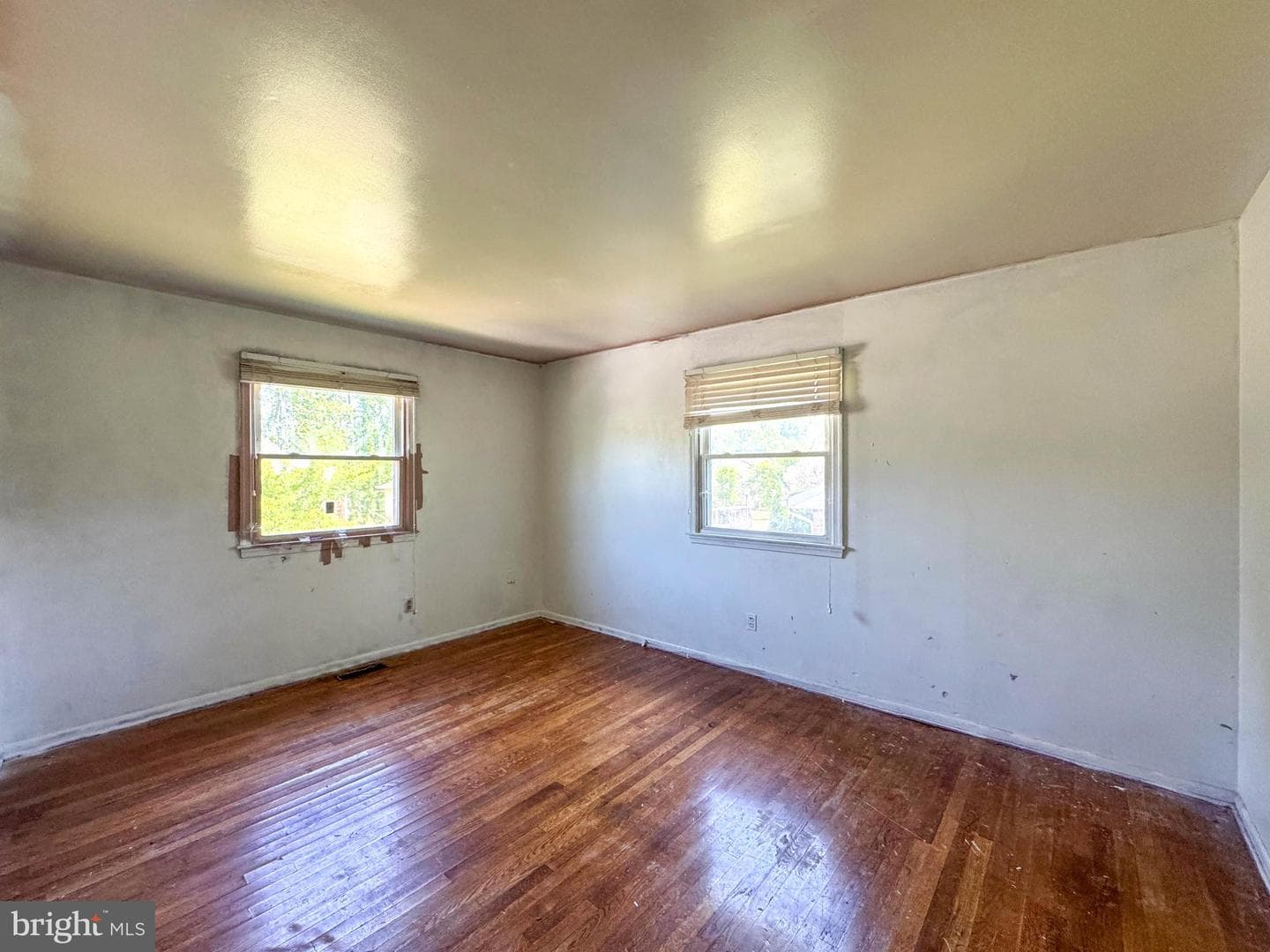 11009 Belton Street photo 10