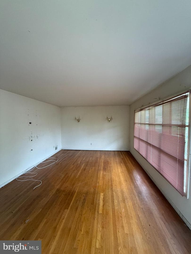 3413 Dunnington Road photo 20