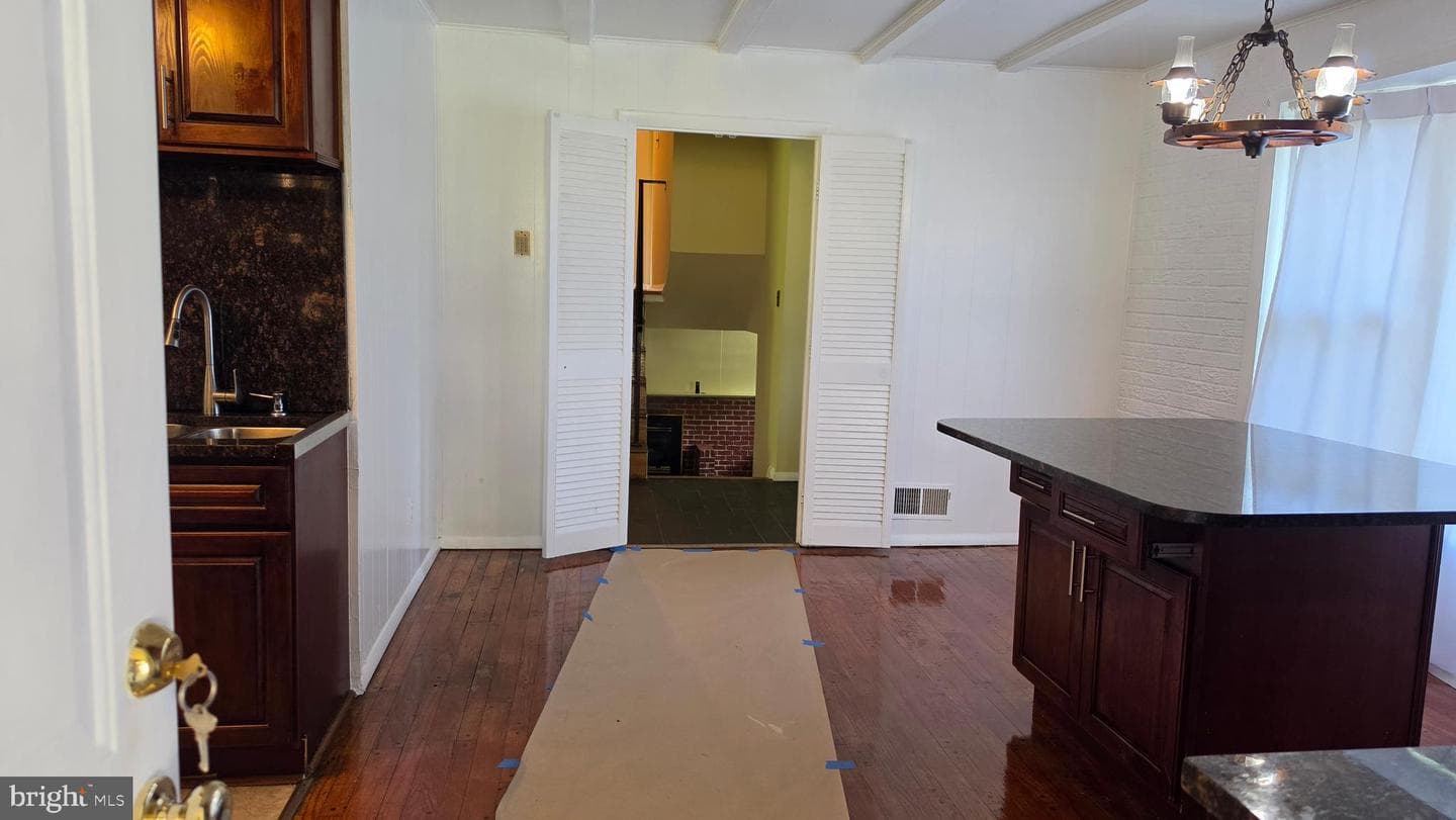 7011 Nashville Road photo 16