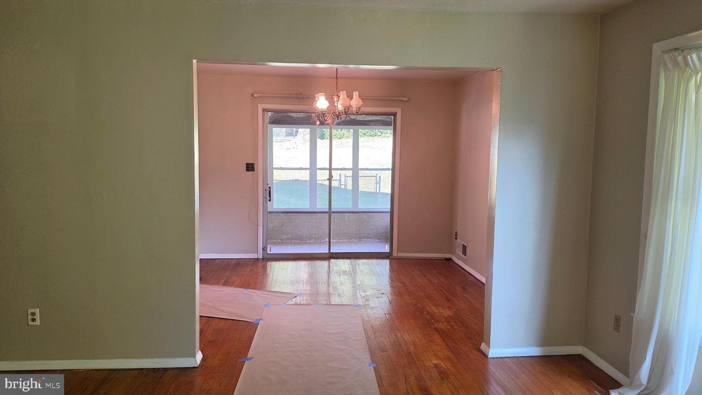 7011 Nashville Road photo 8