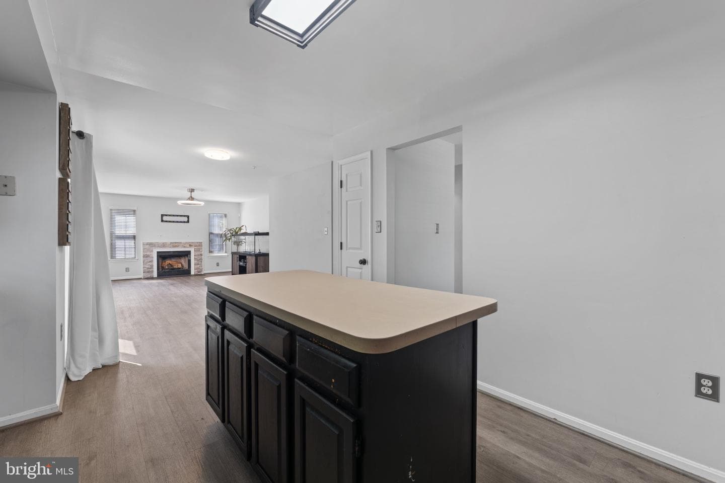 10700 Wembrough Place photo 18