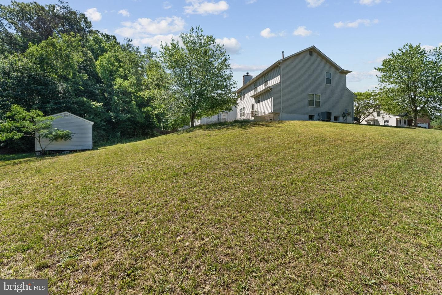 10700 Wembrough Place photo 3