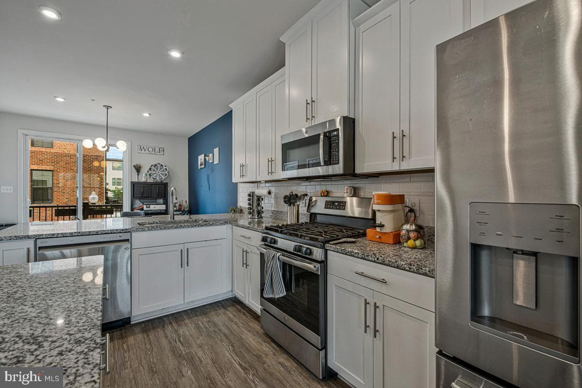 6204 Editors Park Drive photo 7