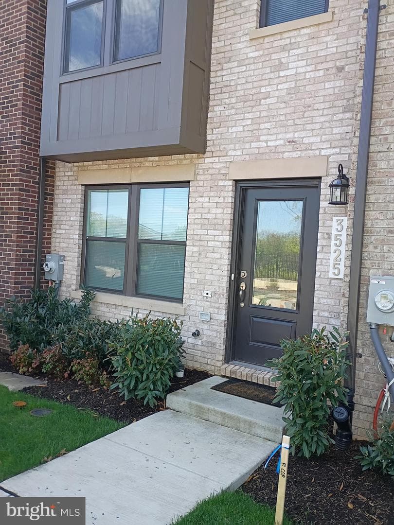 3525 Carnaby Street, Hyattsville