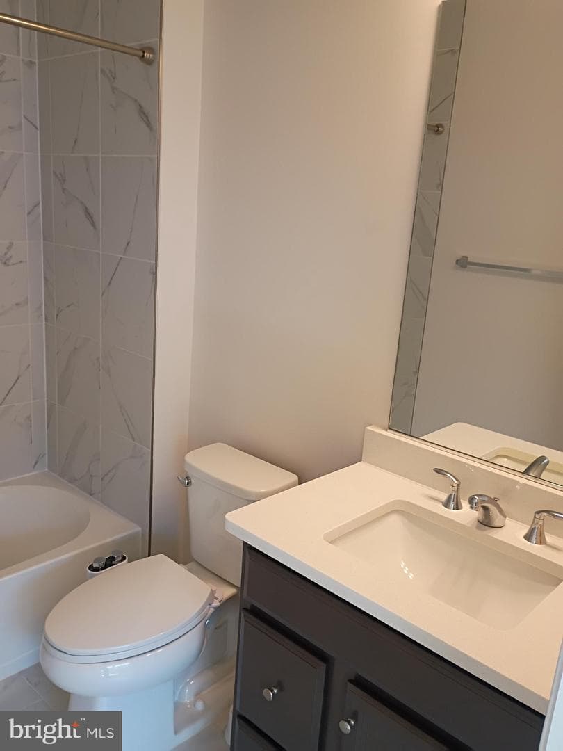 3525 Carnaby Street photo 29
