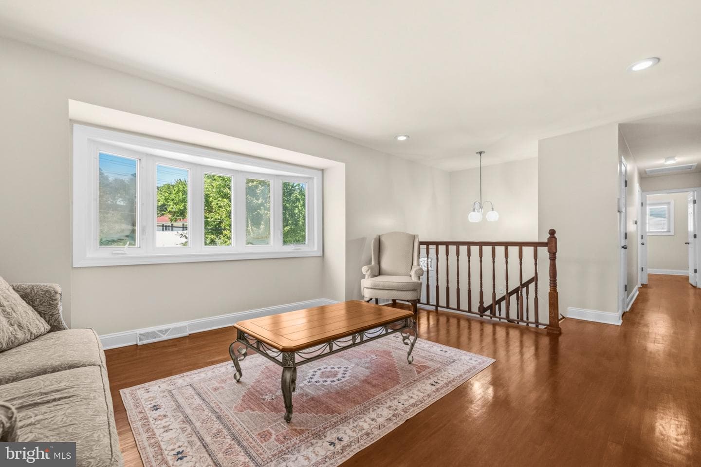 1504 Birchwood Drive photo 7