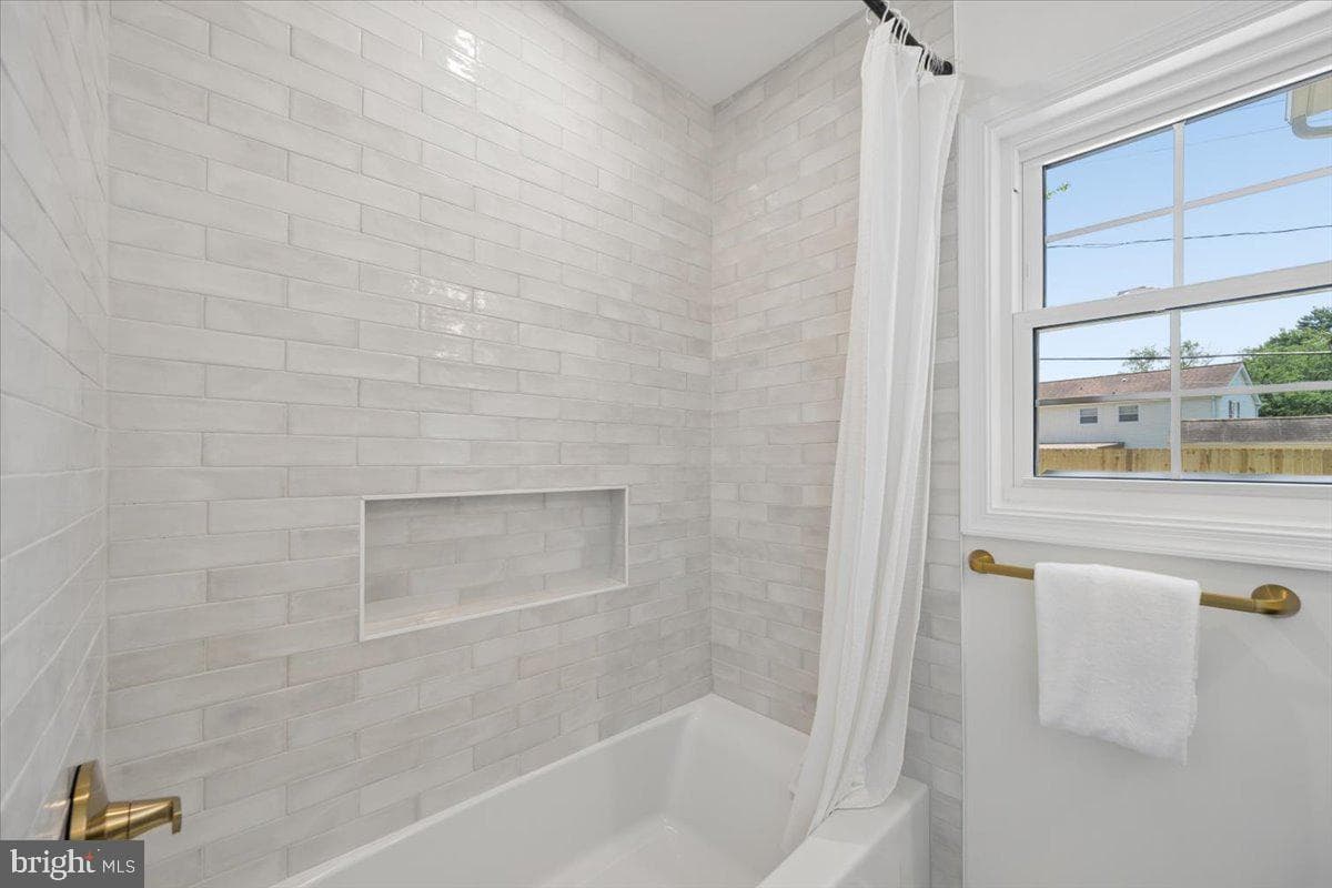 2807 Barberry Lane photo 32