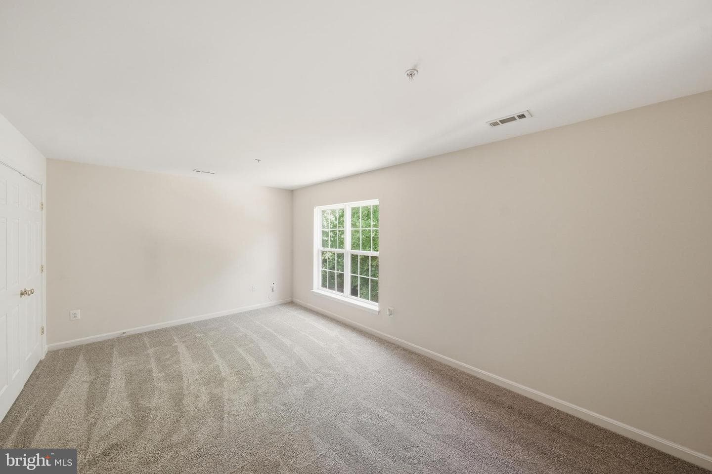 9200 Fox Park Road photo 16