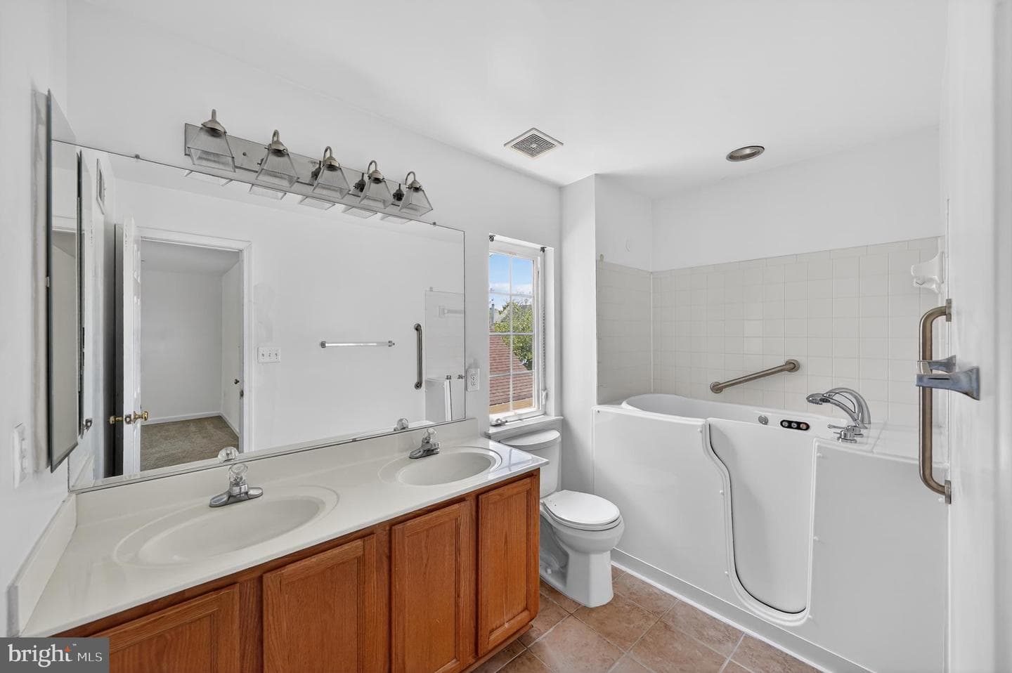 9200 Fox Park Road photo 17
