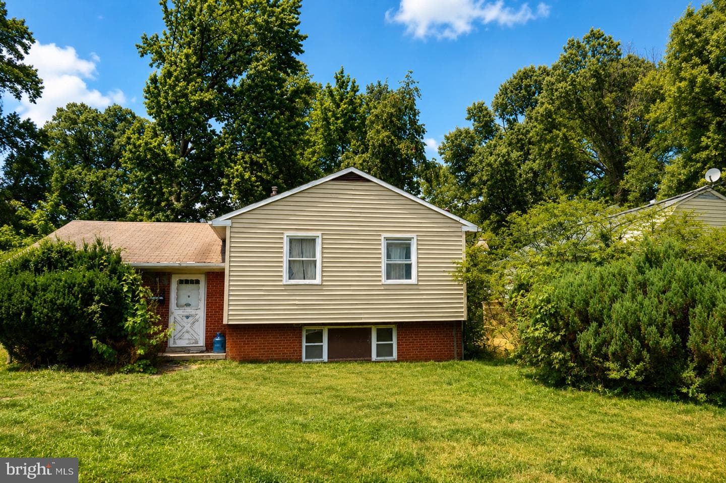 9502 Van Buren Street, Lanham