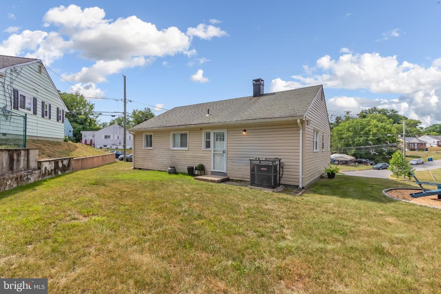 2600 Edfeldt Drive photo 28