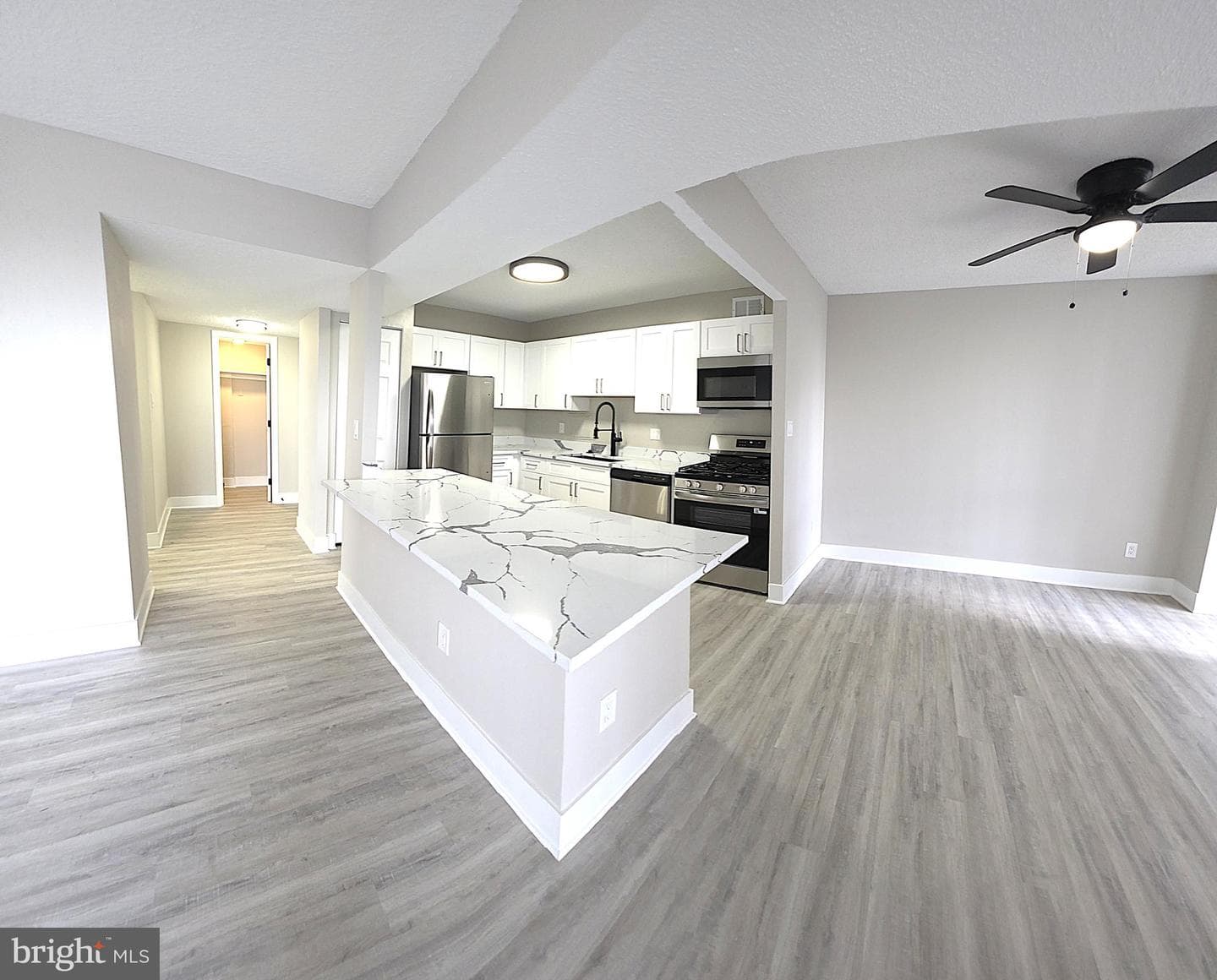 1836 Metzerott Road Road #427 photo 9