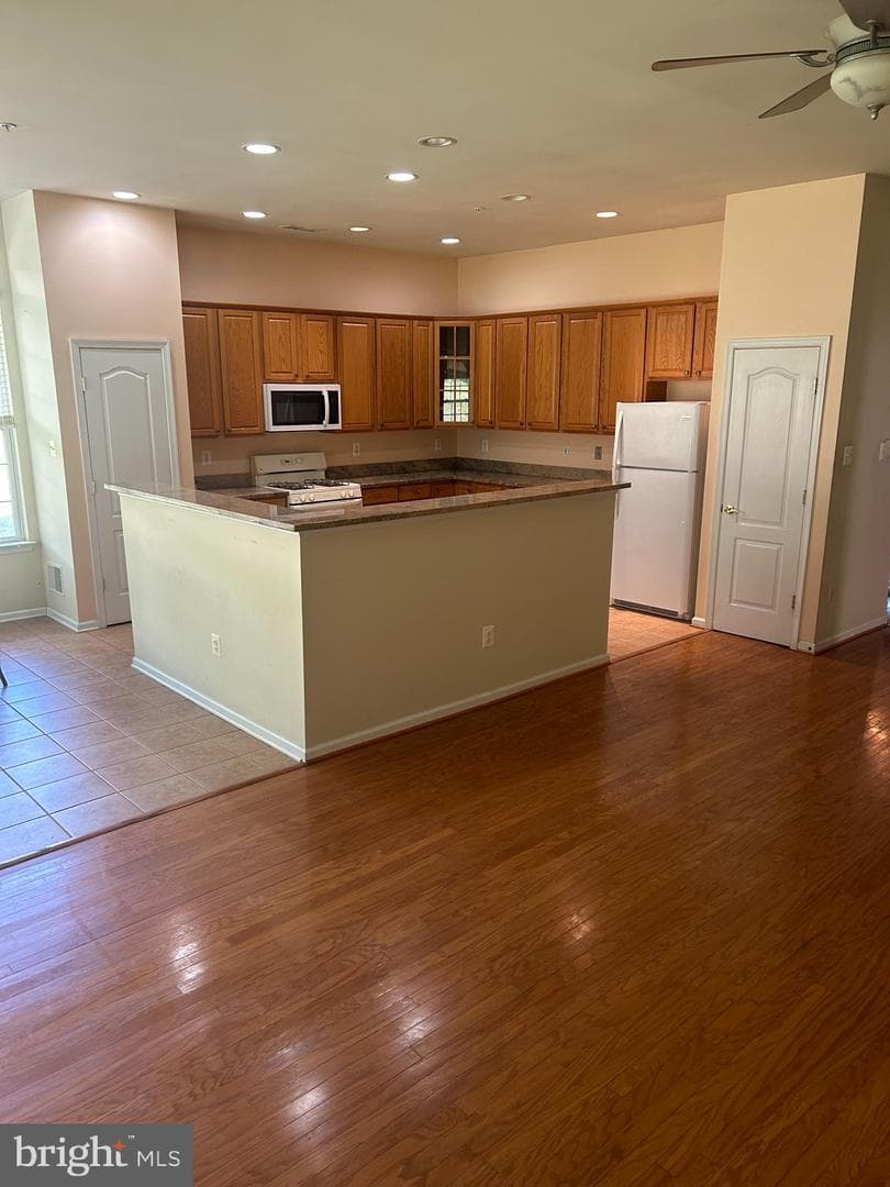 5604 Havenwood Court photo 9