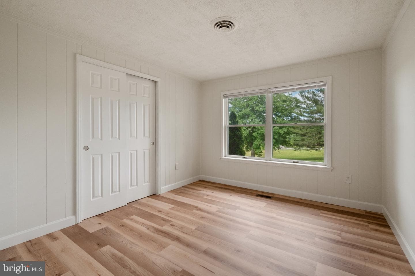 12301 Gallahan Road photo 13