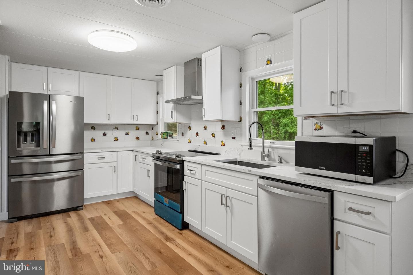 12301 Gallahan Road photo 6