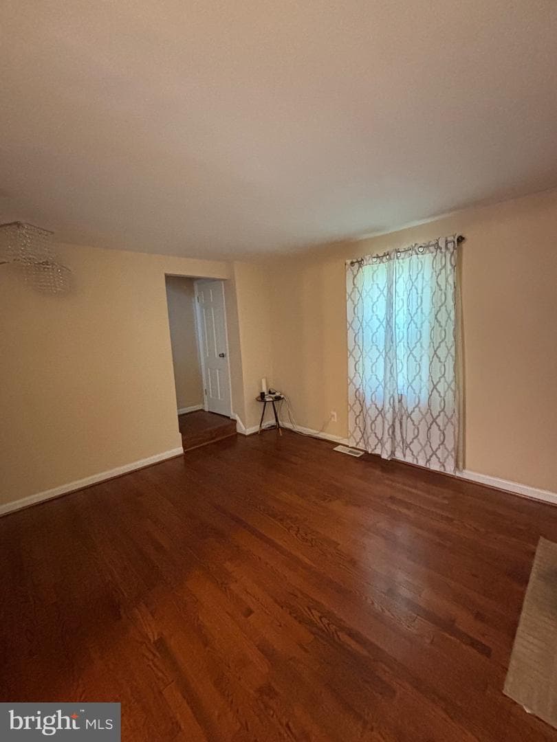 9718 51st Avenue photo 6