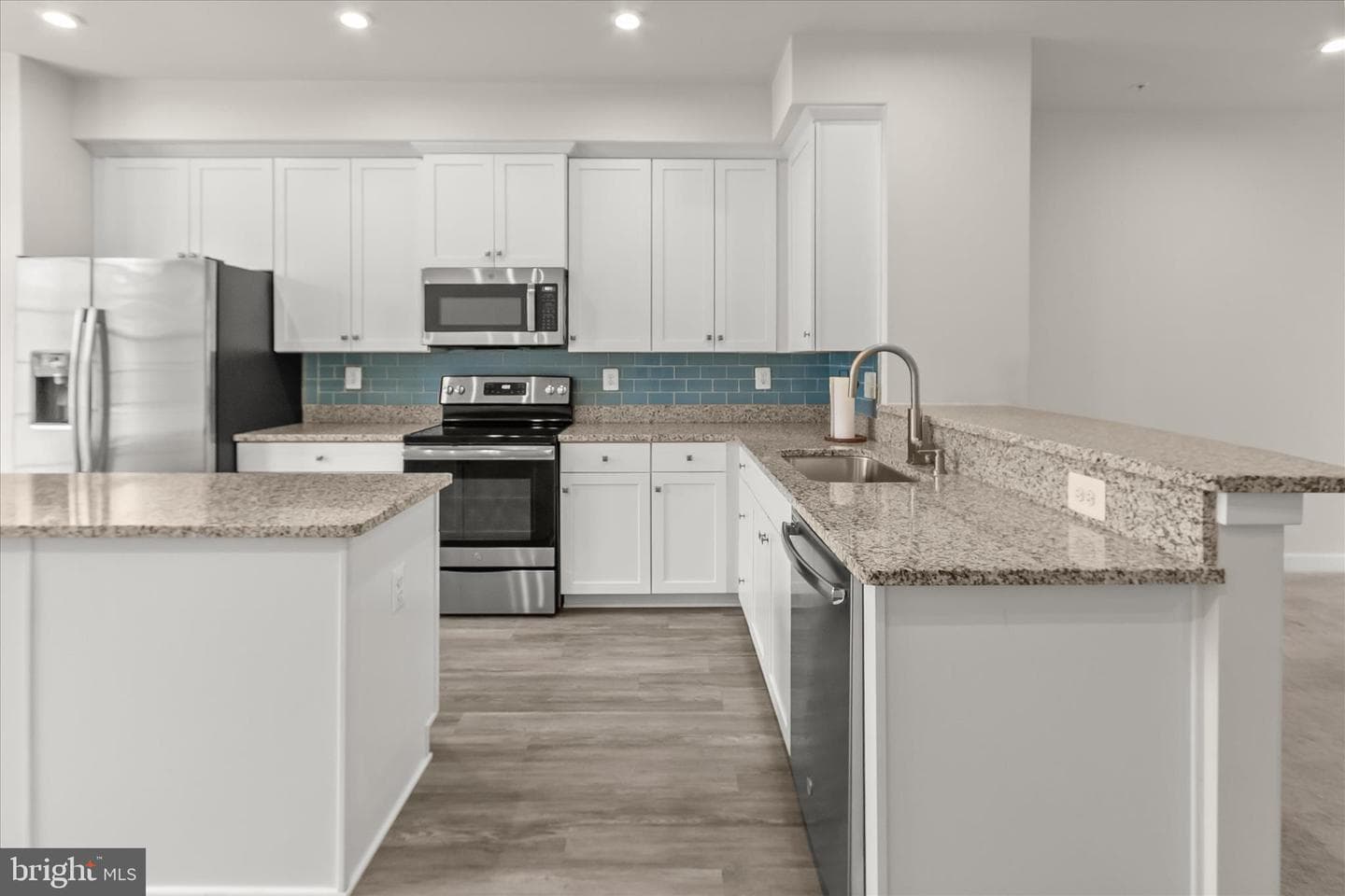 4709 Crest View Drive photo 19