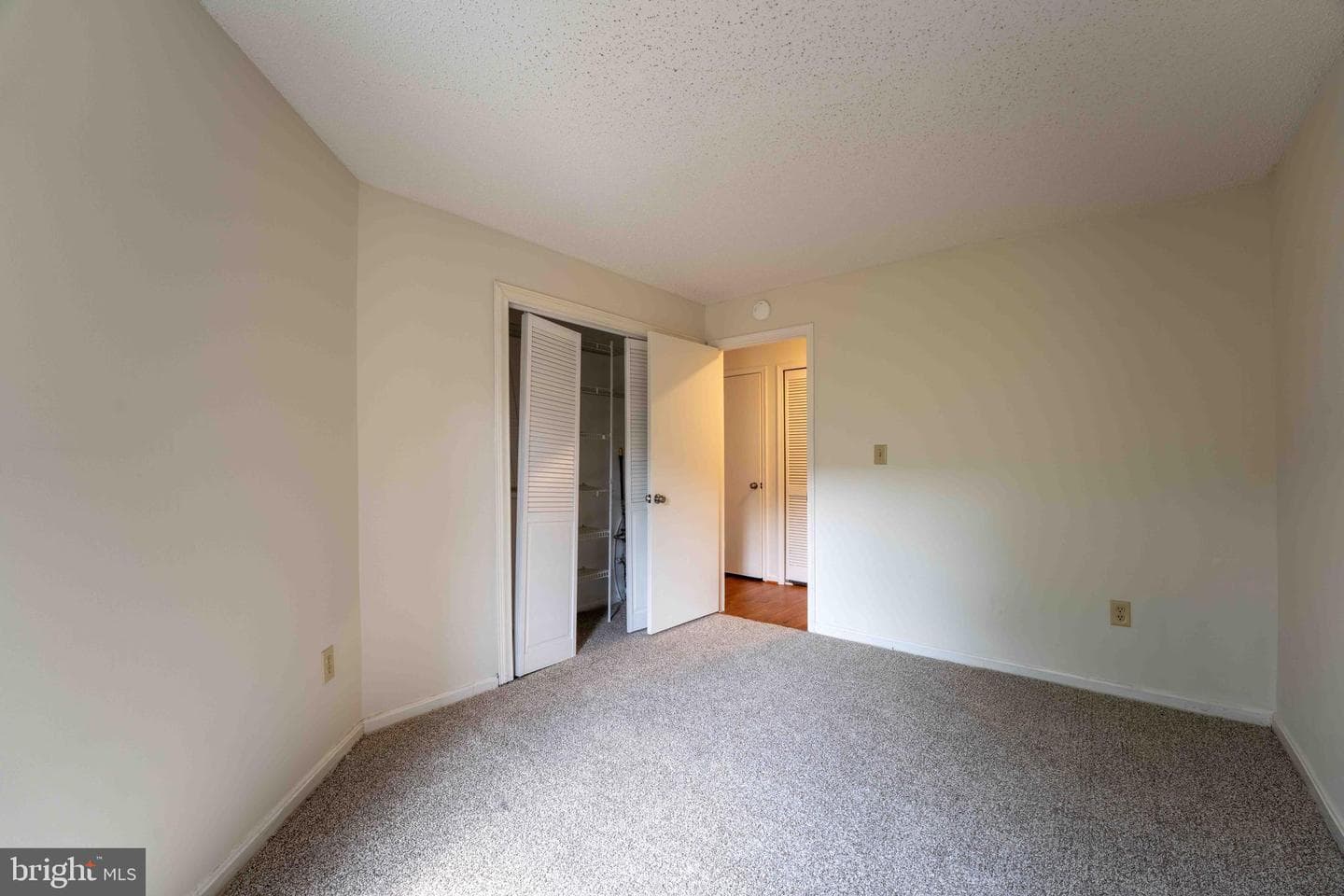 14109 William Street #16-B photo 13