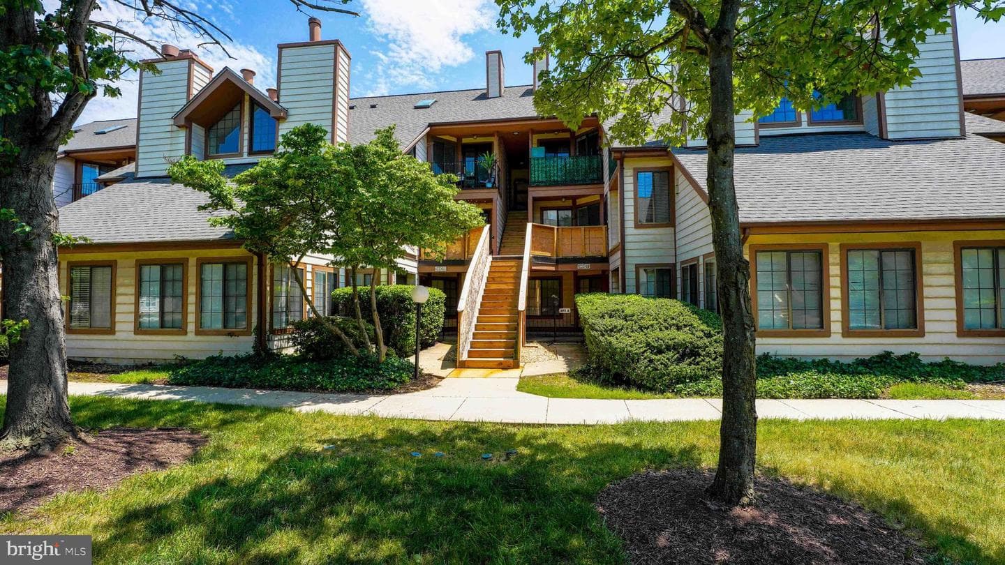 14109 William Street #16-B photo 24