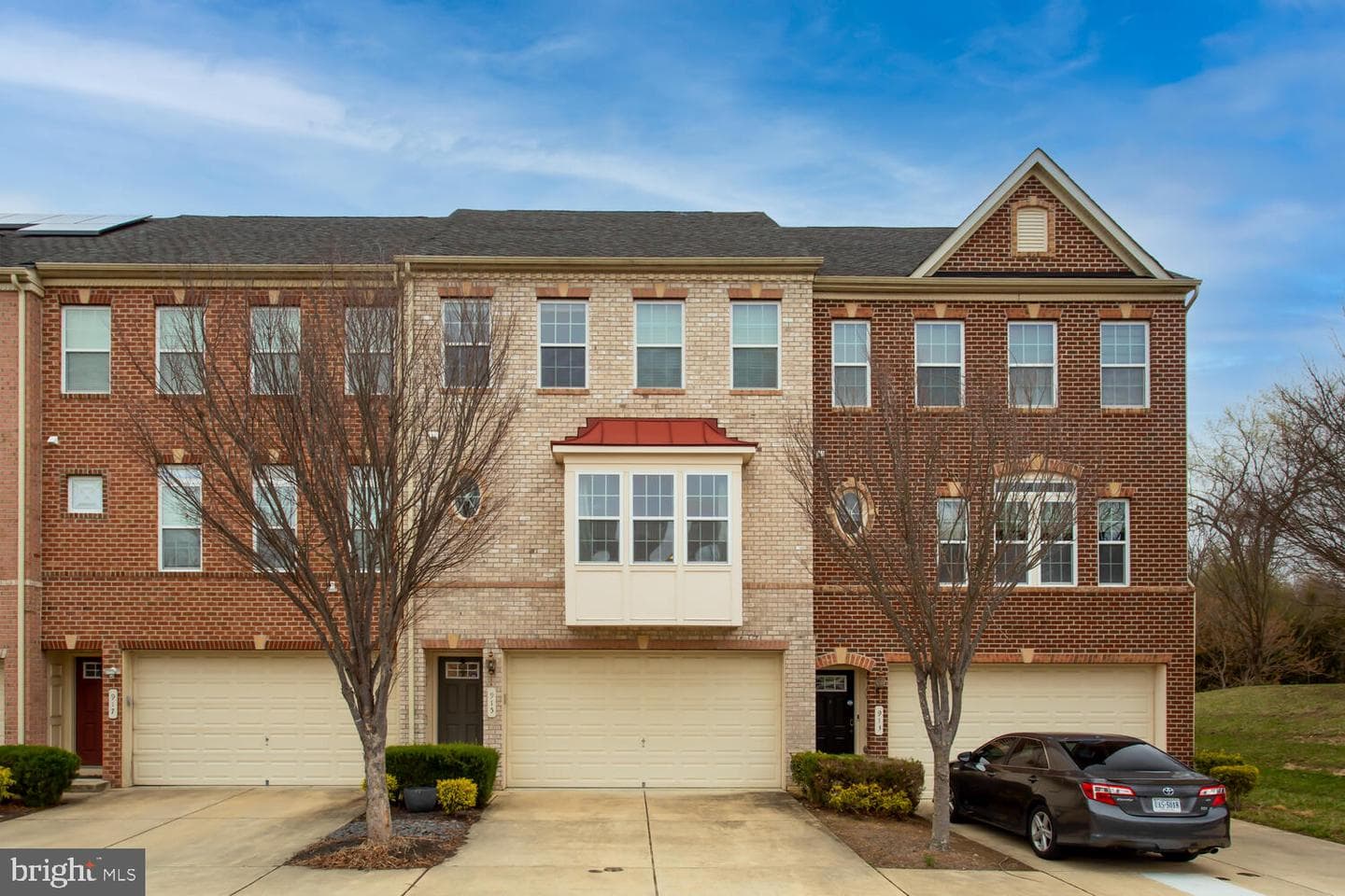 915 Hall Station Drive, Bowie