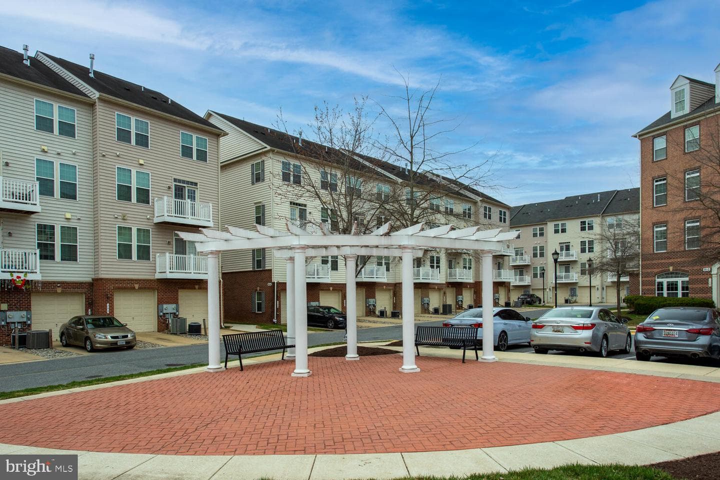 915 Hall Station Drive photo 40