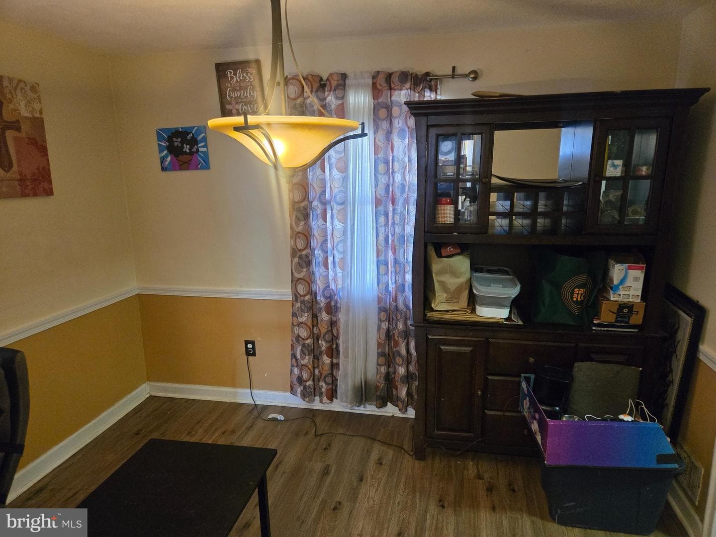 2345 Iverson Street photo 9