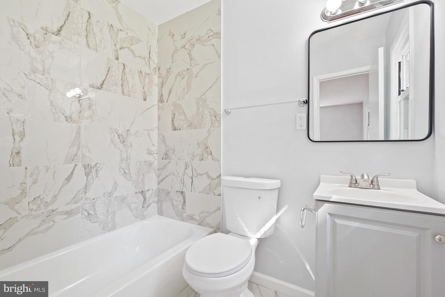 11309 Cherry Hill Road photo 19
