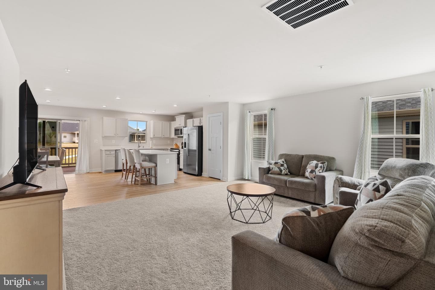 8304 Sage Flower Avenue photo 7