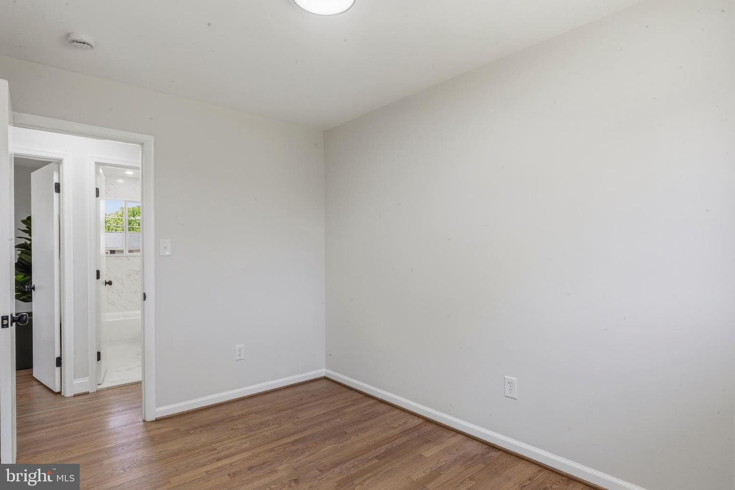 6908 Drylog Street photo 42