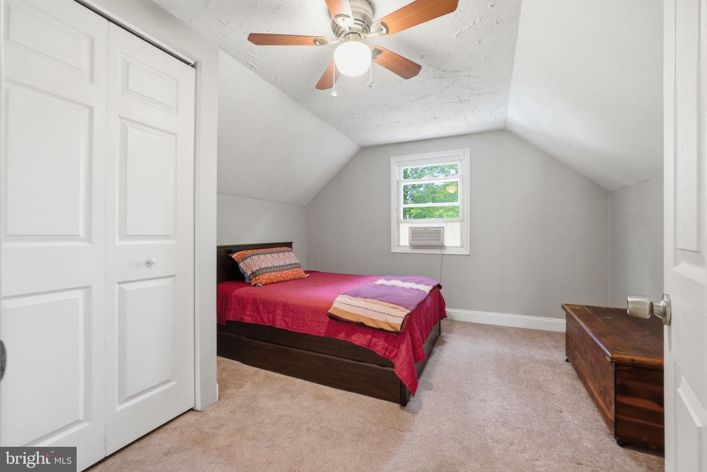 715 Opus Avenue photo 20