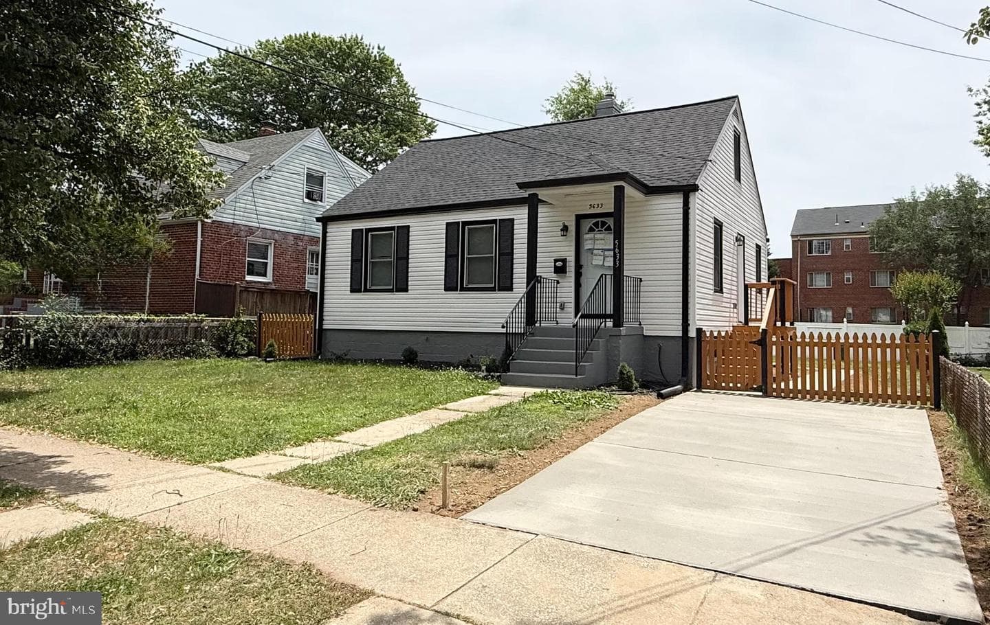 5633 Jamestown Road photo 51